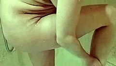 Espiando A Vecina Duchando Nos Calentamos Y Me Corro