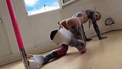 Anuskatzz showcases her athletic moves in an exotic pole dance compilation with fitness elements