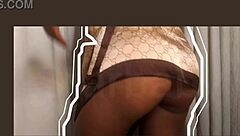 Oh wow, this solo teen girl is getting all wet masturbating alone 😏