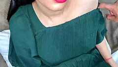 How Does Desi Jaat Fuck Hot Indian Girl For The First Time?