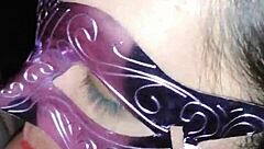 She gave a sexy oral session in casual everyday style.