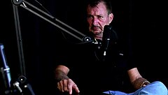 Gravou com o ted o ex-presidente getúlio vargas é primo da mãe quer comer as novinhas e fez o sofá na mansão - carlos urach watch on sheer red