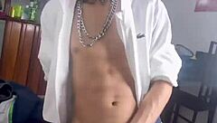 the brazilian guy felt a sudden urge for bareback action with the sexy xvideos girl