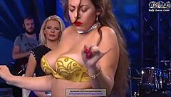 i get so turned on doing a sexy dance with my big boobs as a mallu aunty