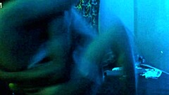 Así de fácil me mete la verga el chiludo amigo de mi esposo con pasión ardiente