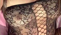 اوسخ سكس مصرى ممكن تشوفه البواب زانق ام رباب ف الاوضه مسابهاش غير لما جابهم ف كسها اه يا عرص براحه يبن الوسخه