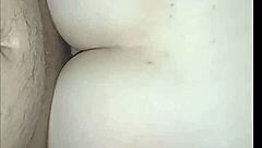 surpresa inesperada no encontro do tinder com sogra em casa e sexo proibido nas escadas muito tesão