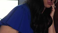 The adventures of mindi and mia unfold in a light-hearted story of friendship and discovery.