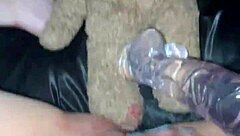 virgin 18yo saudi amateur in los angeles first time deep masturbation with huge glass dildo wet tight pink pussy kinky fetish