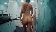 comendo gostoso a amiga safada na banheira, vai, enche ela de porra agora?