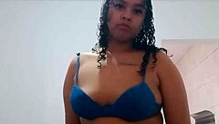 i love showing off my big ass and chubby latina body while dancing funk putaria. those peitinhos look so tasty on camera for you