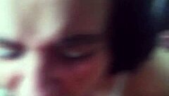 Gostosa magrinha with short hair extracts cum from moreno