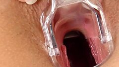 so hannah hunter is doing this solo thing on give me pink, getting into gonzo style with some fingering action