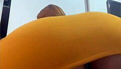 batendo siririca com força in a solo session with toys for some personal time.