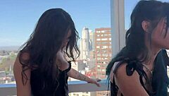 vamos trocar casais na argentina com essas duas latinas bissexuais quentes.