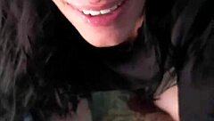 mi esposa usa su rica lengua para complacerme en usa mientras yo miro embobado