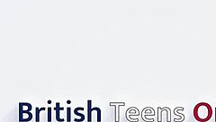 omg this collared british teen 18yo rides the fucking machine to squirting orgasm