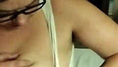 Pornnapplepie sneaks in as old man calls during her steamy visit