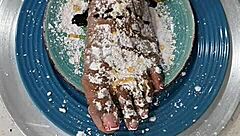 oh god bon appetit these black feet i wanna lick em all day!!