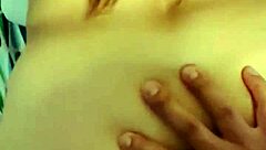 cogiendo esta casada curvy en fishnets skirt mientras su esposo viaja