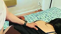 cogiendo esta casada curvy en fishnets skirt mientras su esposo viaja