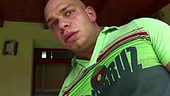 💦 fucking this beauty in heels with monster cock feels unreal!