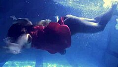 hey lilia mihalkova natalia kupalka dive into underwater pussy play