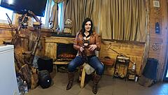 oh god this beautiful milf housewife's hungry pussy has me strokin so hard ugh