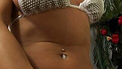 Can You Handle Vicky Vette's Anal Threesome Ride?!