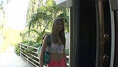 overwhelmed with desire licking heather starlet's best friend delilah blue's pussy