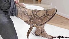 julian jaxon 😍 gets his ass rimmed while latina camila cortez worships every inch