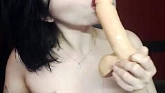 i'm this goth teen doin deepthroat on dildo while smokin cig n messin lipstick evrywhere