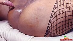 me follando el coño apretado de mi amiga latina hasta correrme adentro casero