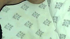 wanna see these bedroom feet and toes up close tonight?