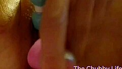 ohh my sweet big pussy... i luv rubbin my fat milf pussy sooo wet mmm