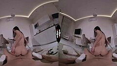 Wow! Good-Hearted Girl Shines in Immersive Dark Room VR Adventure Experience