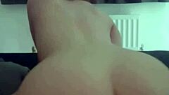 omg this slutty british girlfriend is so horny masturbating with dildo on webcam 😩🍆