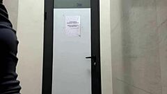 horny teen slut fingering pussy with anal plug right in the gym! 😈🍑