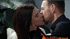 Swipe Right For Ffm Threesome With Alexis Crystal's Juicy Pussy