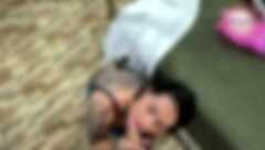 curvy latina milf drops to knees for cum-swapping blowjob before his gym session