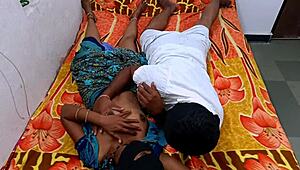 भारतीय हॉट कपल मध्यरात्रि हार्डकोर ऑर्गी में मुंडी चूत और निगलने की एक्शन के साथ, रोमांटिक वाइब्स वाइल्ड हो जाती हैं होममेड एचडी में।