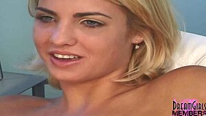 hey meeting this blonde smokeshow marcelis on the sofa for her casting interview